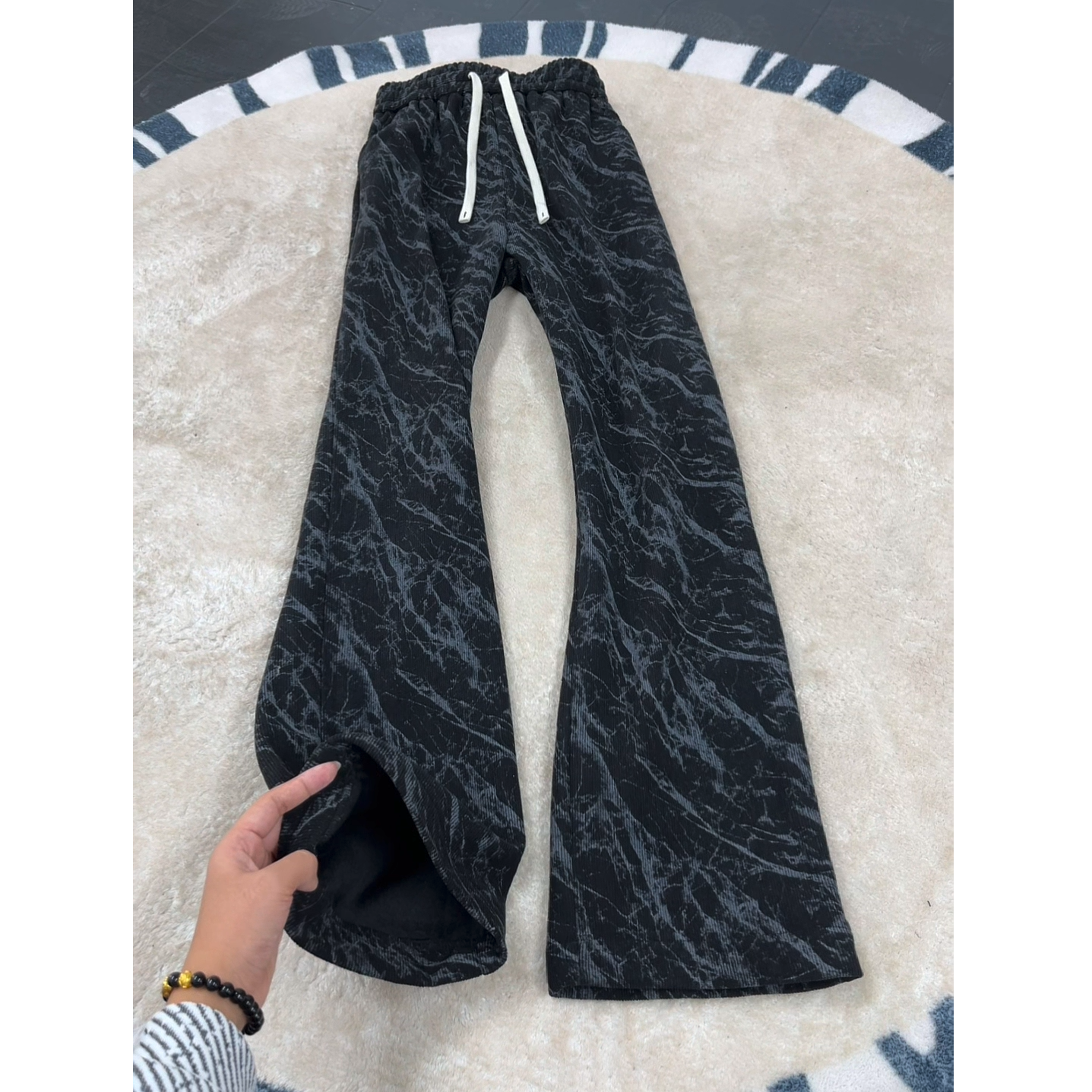 暗纹雪尼尔加绒裤子男秋冬直筒宽松阔腿裤美式褶皱纹理微喇休闲裤