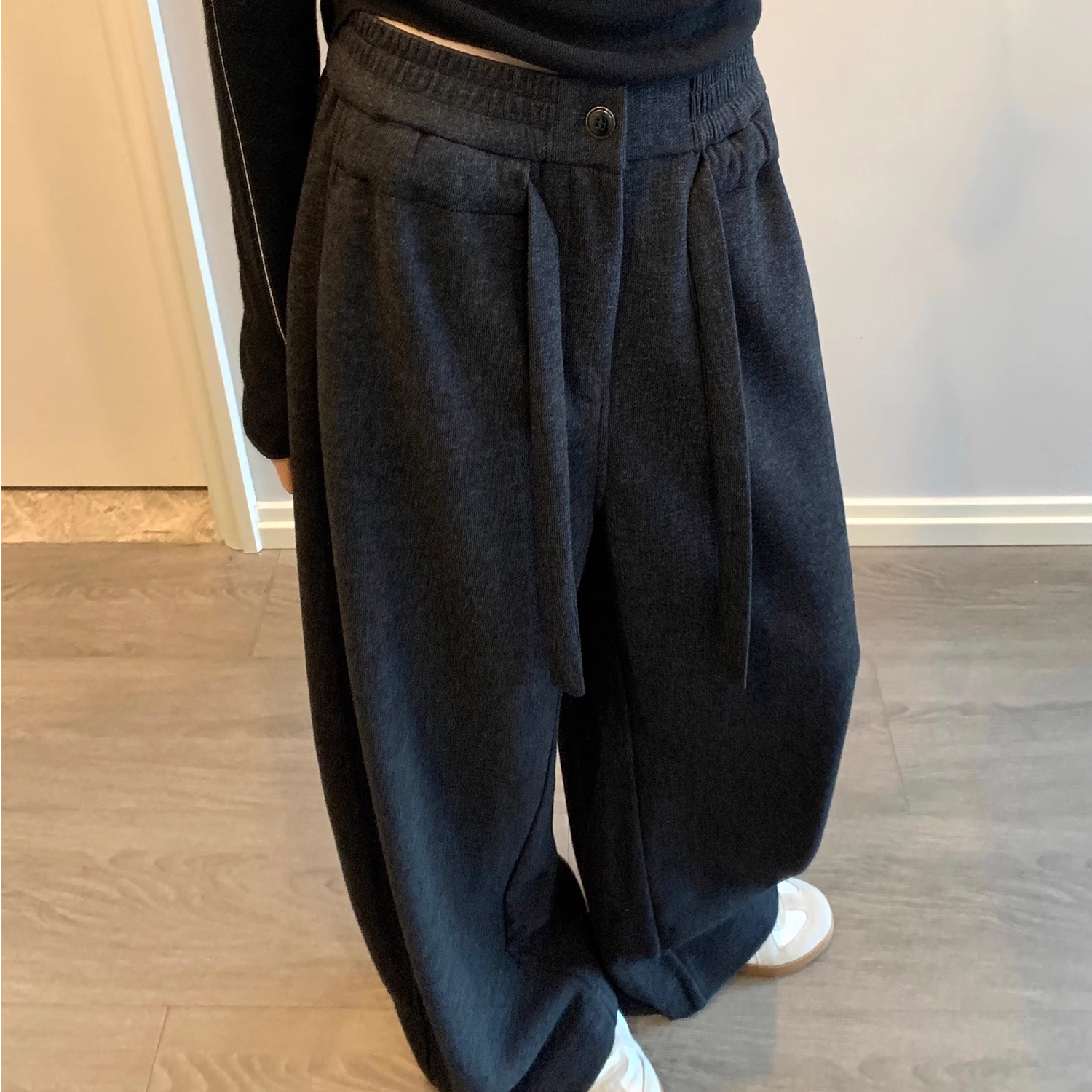 林木木 加厚直筒垂感宽松阔腿休闲运动卫裤女2025新款秋冬裤子