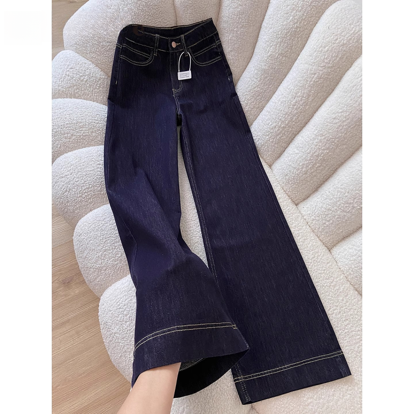 深蓝色加绒加厚牛仔裤女秋冬季2026新款高腰显瘦宽松不贴腿微喇裤