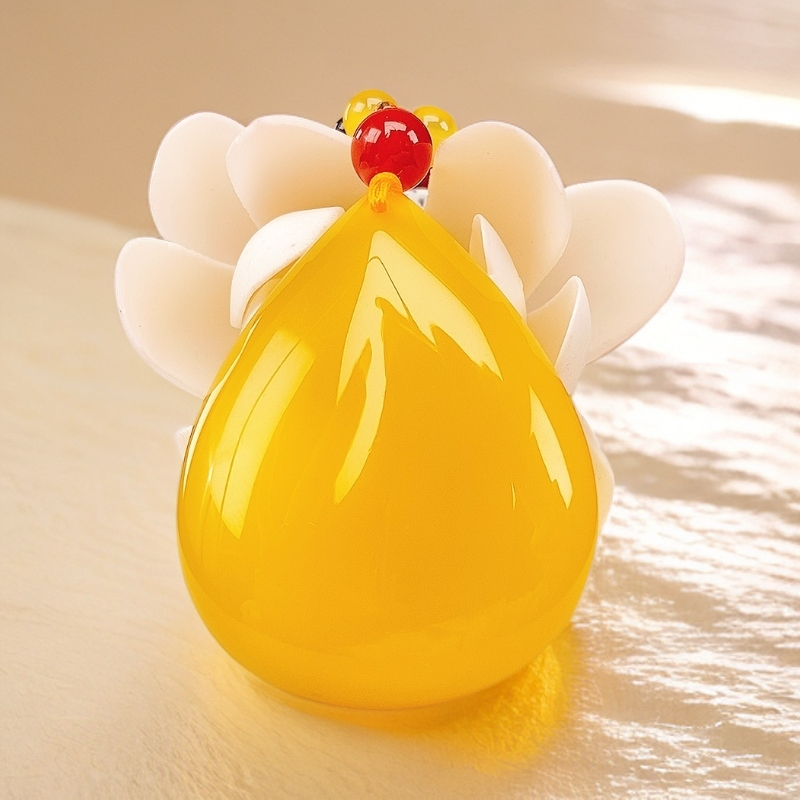 【镇店之宝】满蜜鸡油黄大水滴吊坠 天然黄龙玉水滴 配珠链时尚大气