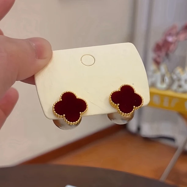 925银针耳饰 丝绒质感圣诞红色幸运草珠珠耳环一款多戴耳钉