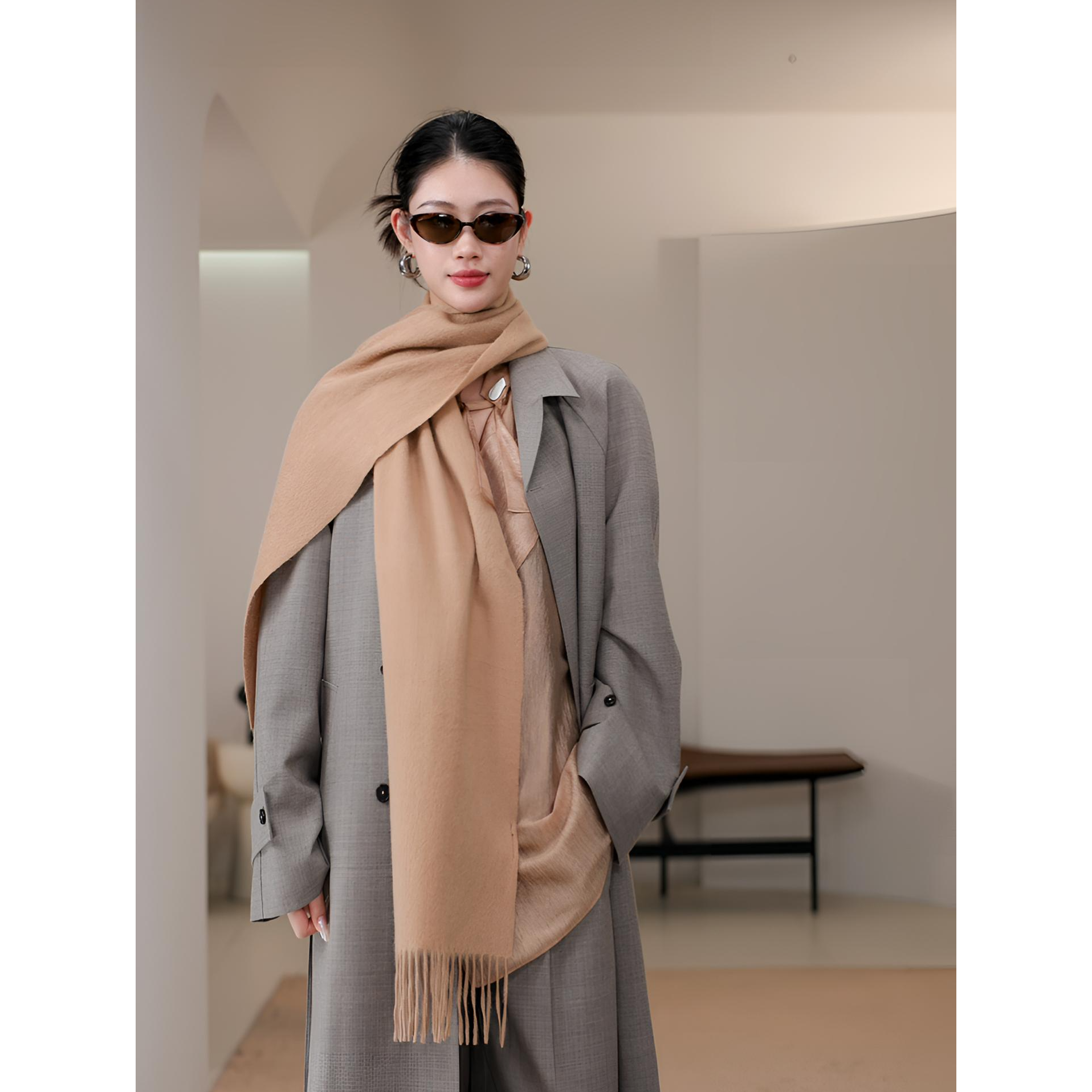 LYNEE 水波纹羊绒围巾女秋冬新款慵懒风百搭保暖围脖  LAD2FAA028