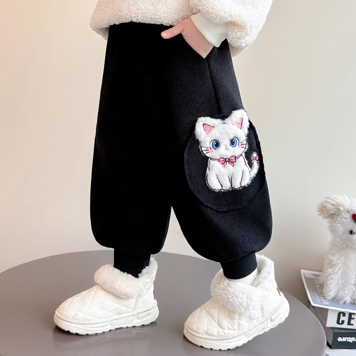 女童加绒裤子2025秋冬新款儿童洋气一体绒束脚裤宝宝冬装加厚卫裤