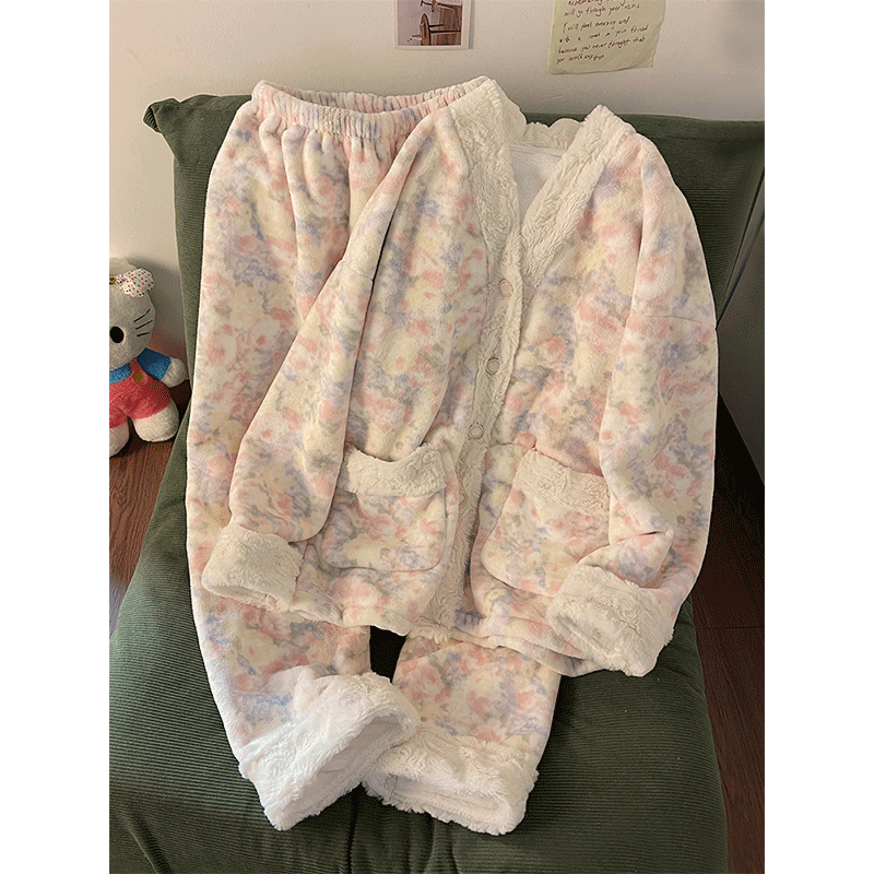 珊瑚绒睡衣女款秋冬季花朵少女加绒加厚2025新款法兰绒保暖家居服