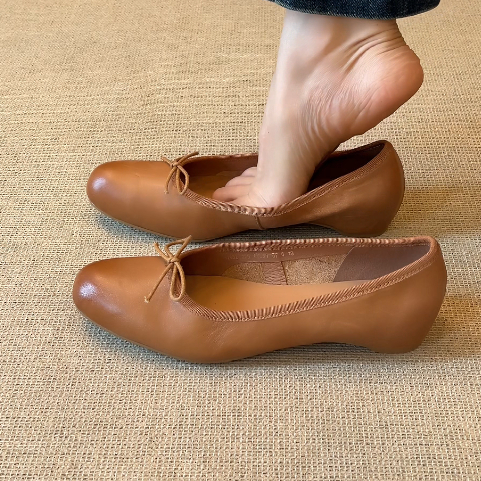 RubyL/2.5cm简约复古擦色蝴蝶结圆头浅口一脚蹬内增高单鞋女款