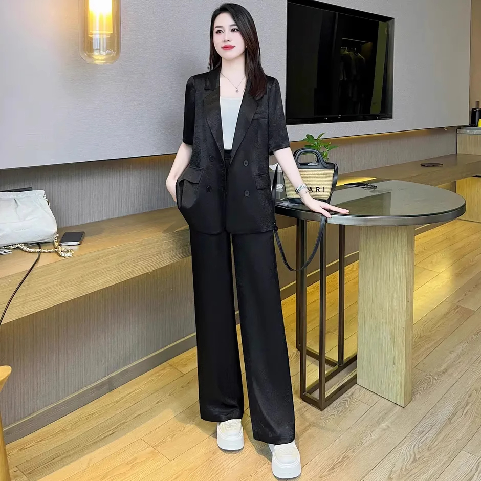 拉夏贝尔高级感缎面凉感时尚套装女2025夏季新款气质小西装三件套