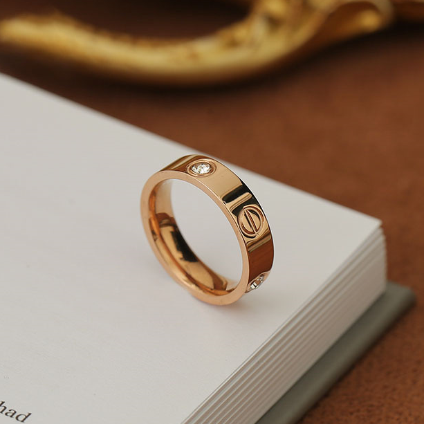 钛钢莫桑石戒指 经典满天星时尚轻奢戒指男女情侣结婚不掉色