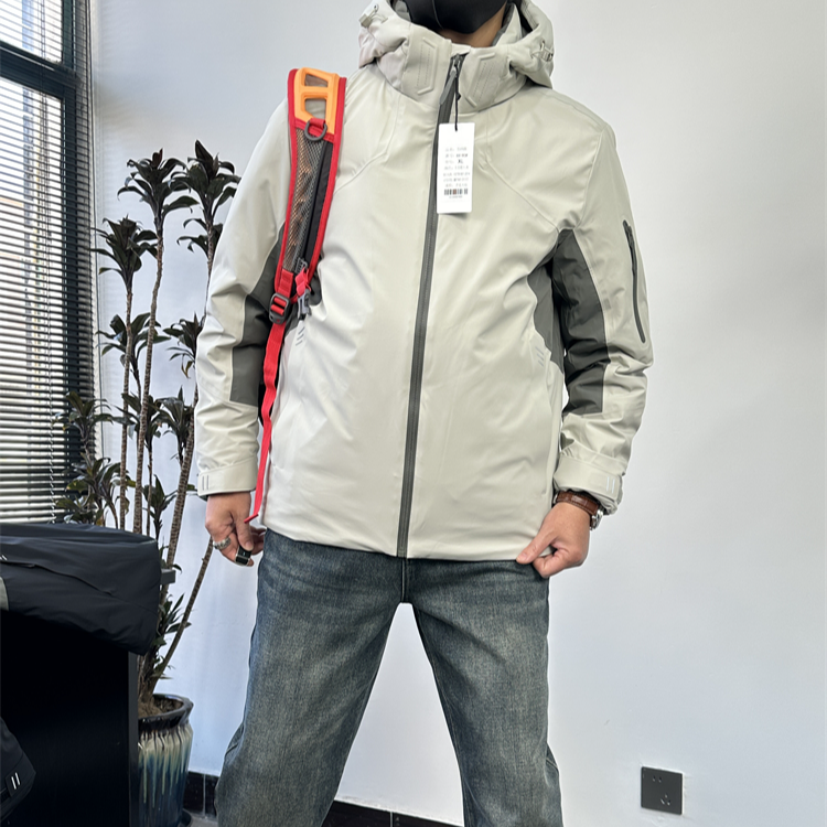 6190冬季新款休闲运动户外羽绒服男连帽高寒外套宽松加厚保暖黑色