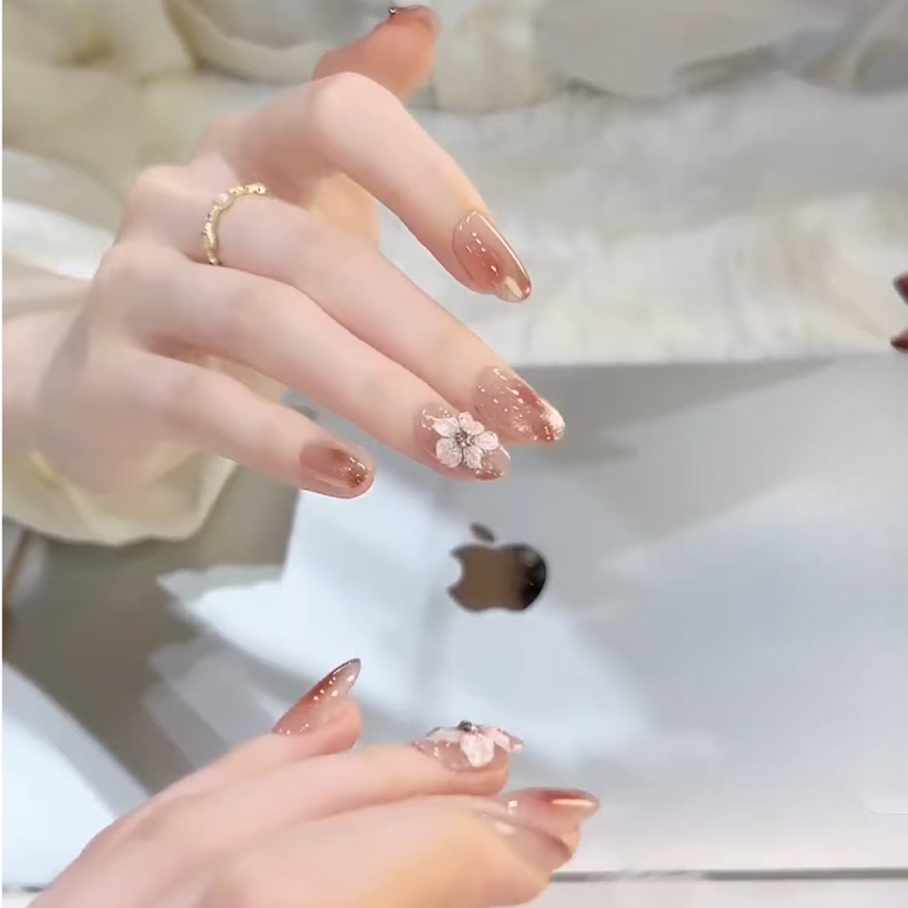 JDD【美拉德雕花】高级晕染纯欲显白猫眼纯手工美甲穿戴甲片中长款