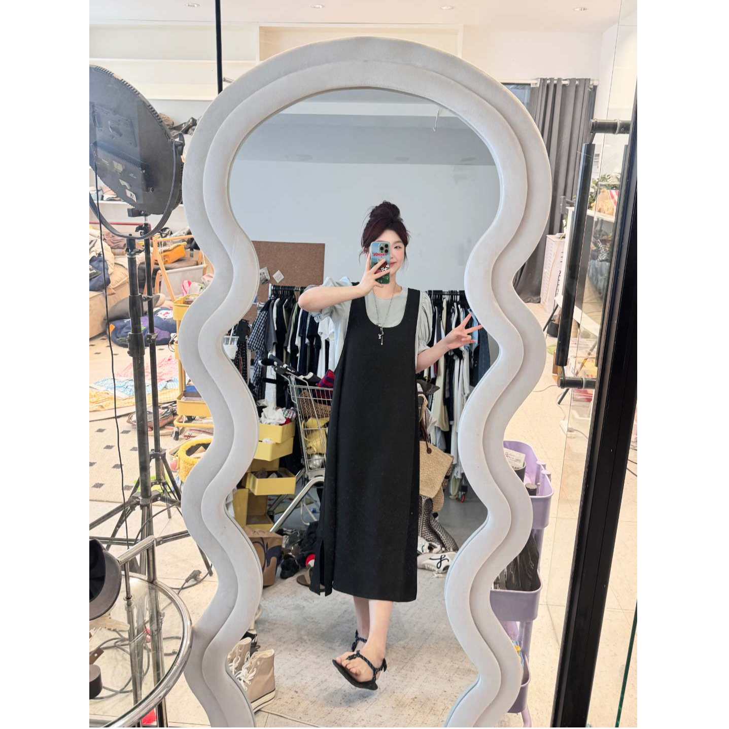 晶咕【乖乖女】荷叶边袖圆领上衣+大U领背心连衣裙
