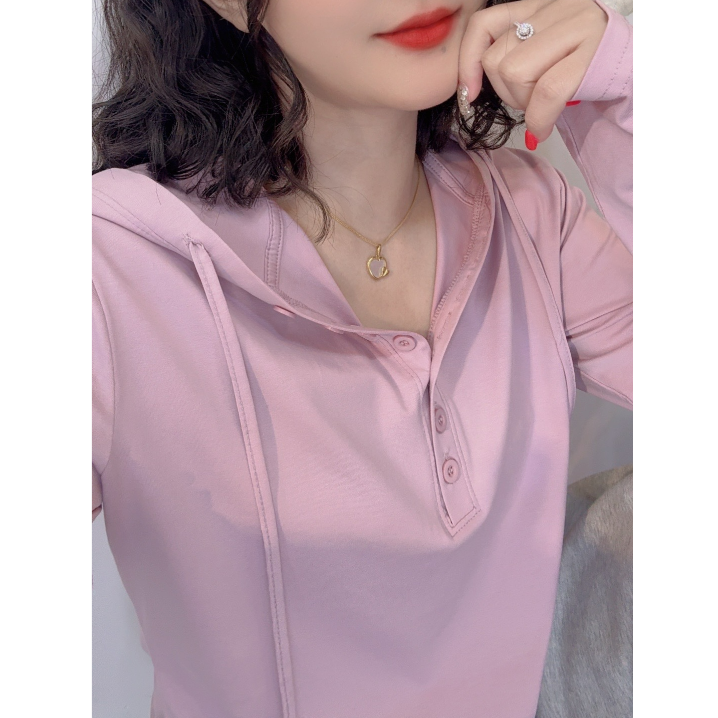 蓝卡缇春夏薄款女纯色长袖连帽T恤显瘦休闲百搭宽松大码上衣