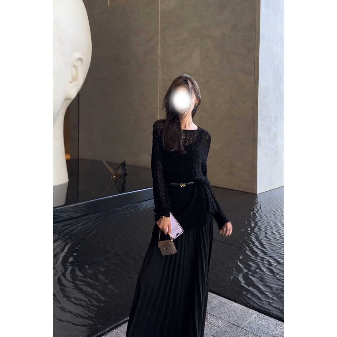 MARIE.COCO法式高级设计感镂空罩衫上衣女秋季新款气质半身裙套装