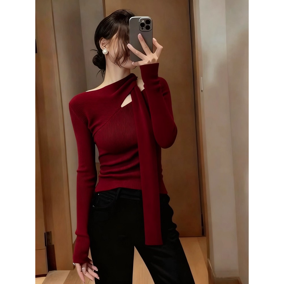 法式圣诞红色镂空飘带针织衫女秋冬设计感修身毛衣内搭打底衫上衣