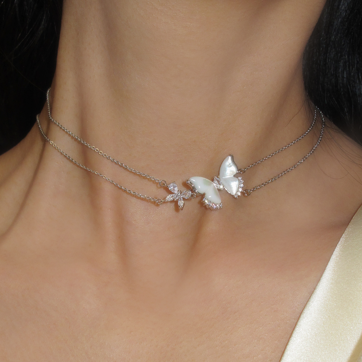 铜合金项链 蝴蝶项链女轻奢小众高级感choker锁骨链毛衣链配饰潮