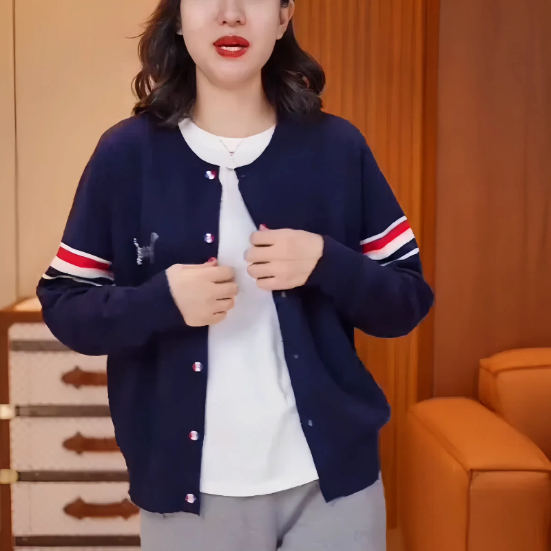 韩系开衫小狗刺绣休闲针织衫新款时尚拼色条纹修身长袖毛衣上衣女