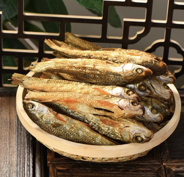 农家湖南特产去内脏不苦的烟熏刁子鱼干小桃鱼烟熏鱼