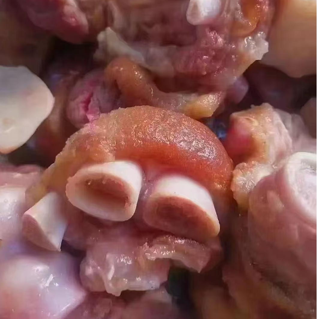 腊猪蹄 肉质紧实Q弹有嚼劲