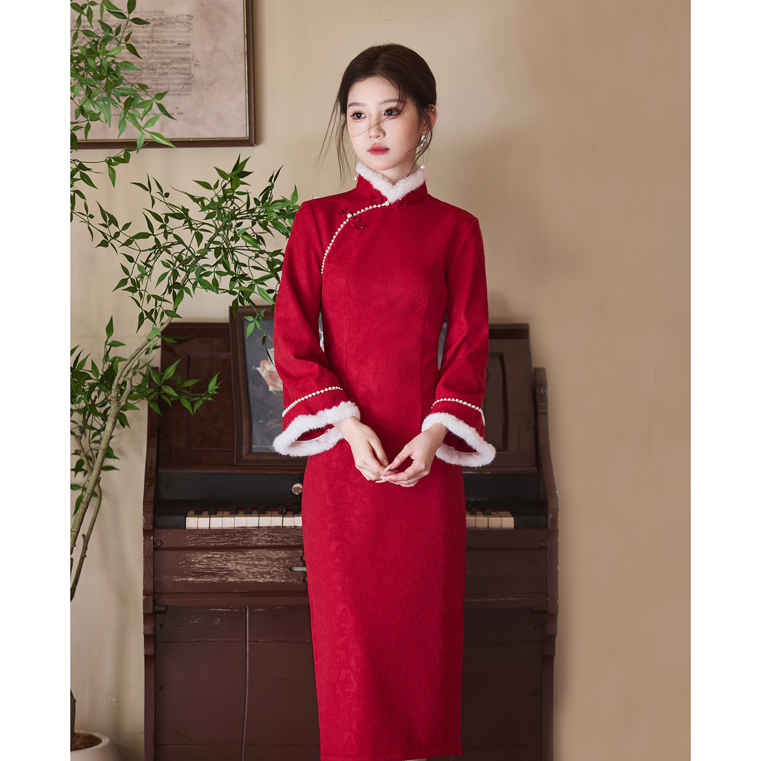 新中式红色冬款加绒旗袍秋冬季高级感气质长袖新娘订婚结婚敬酒服