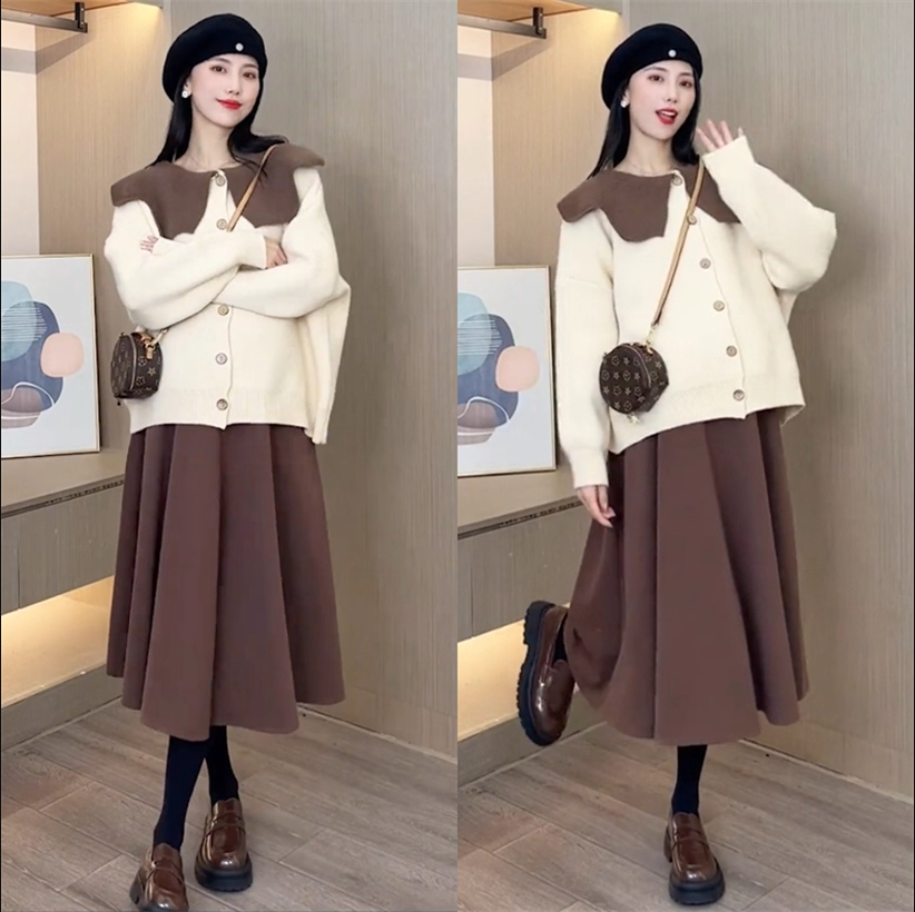 孕妇秋冬套装长袖娃娃领毛衣托腹中长款半身裙2025新款时尚百搭冬