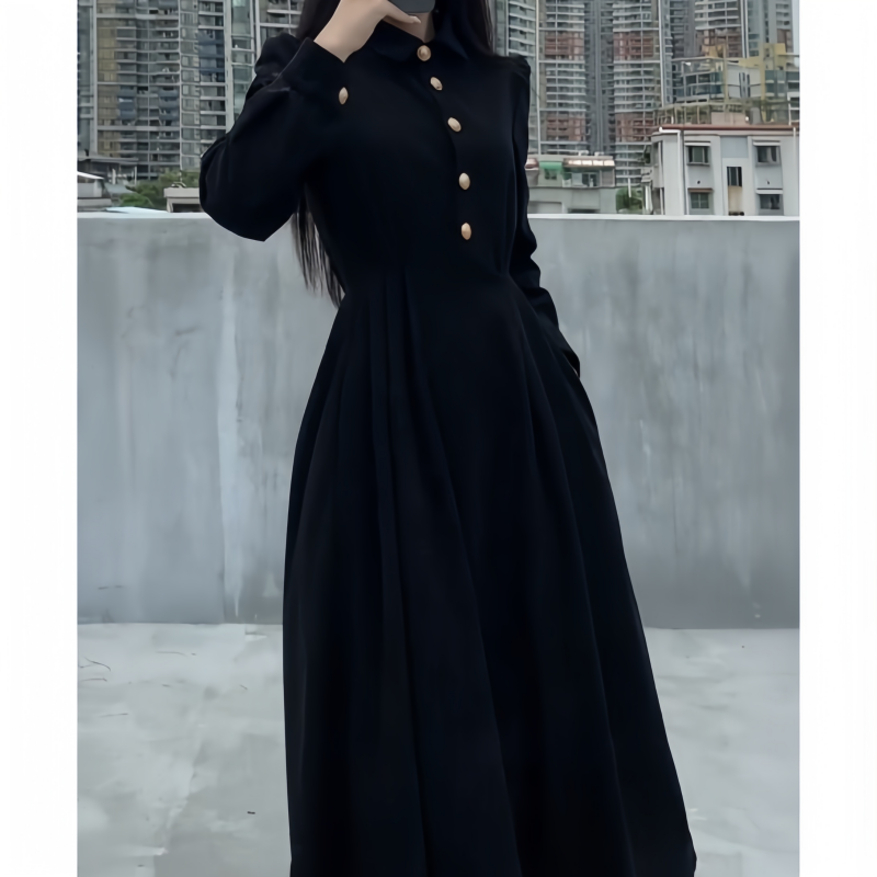 早秋时尚百搭风气质简约连衣裙小众polo领纽扣长袖收腰显瘦连衣裙