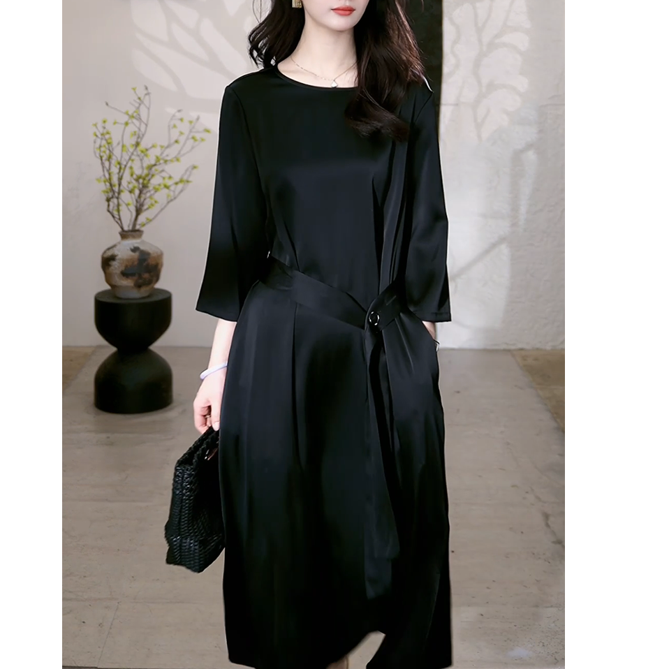 优雅气质黑色连衣裙2025夏装新款时尚百搭减龄显瘦洋气高贵中长裙