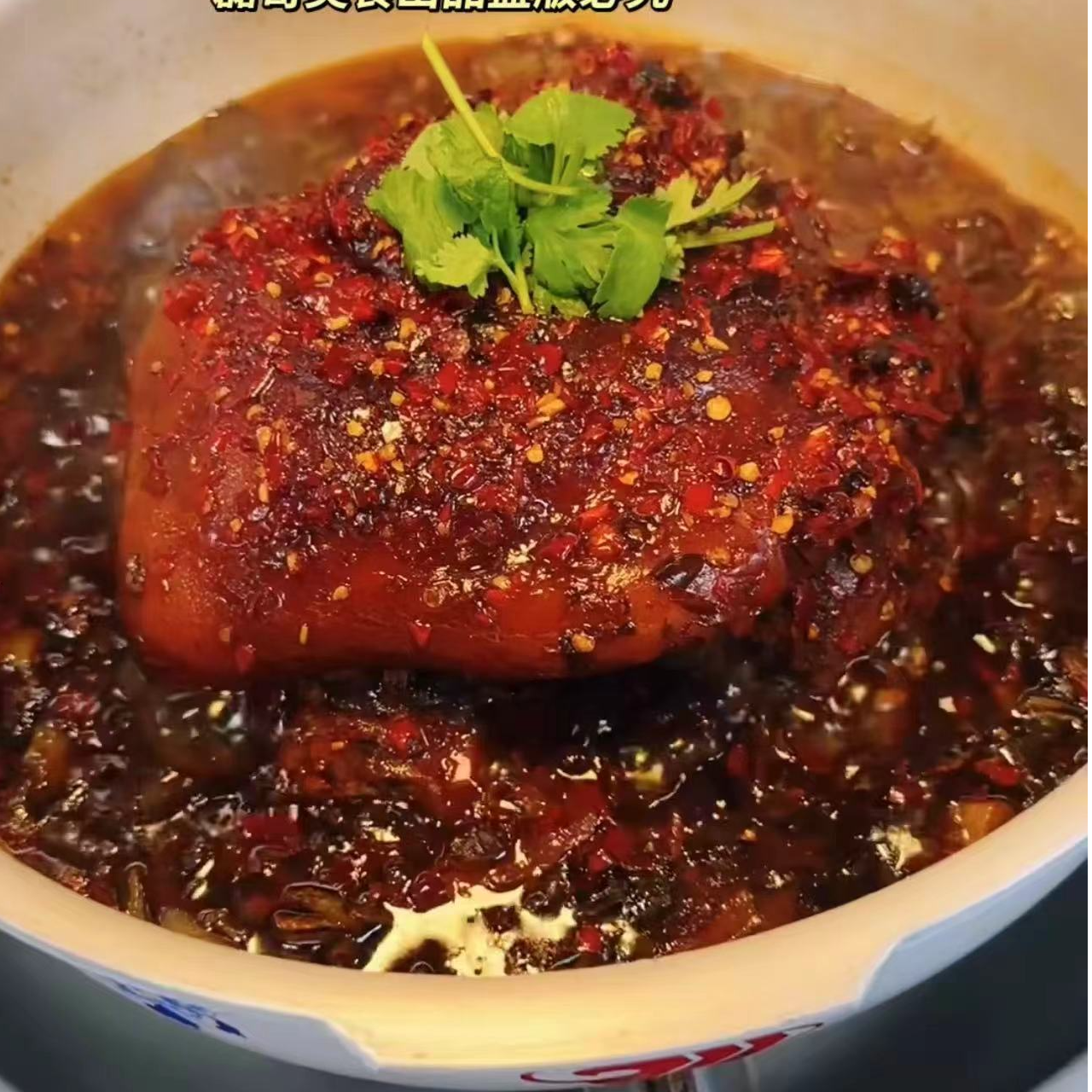 酸菜压锅肘子制作教程