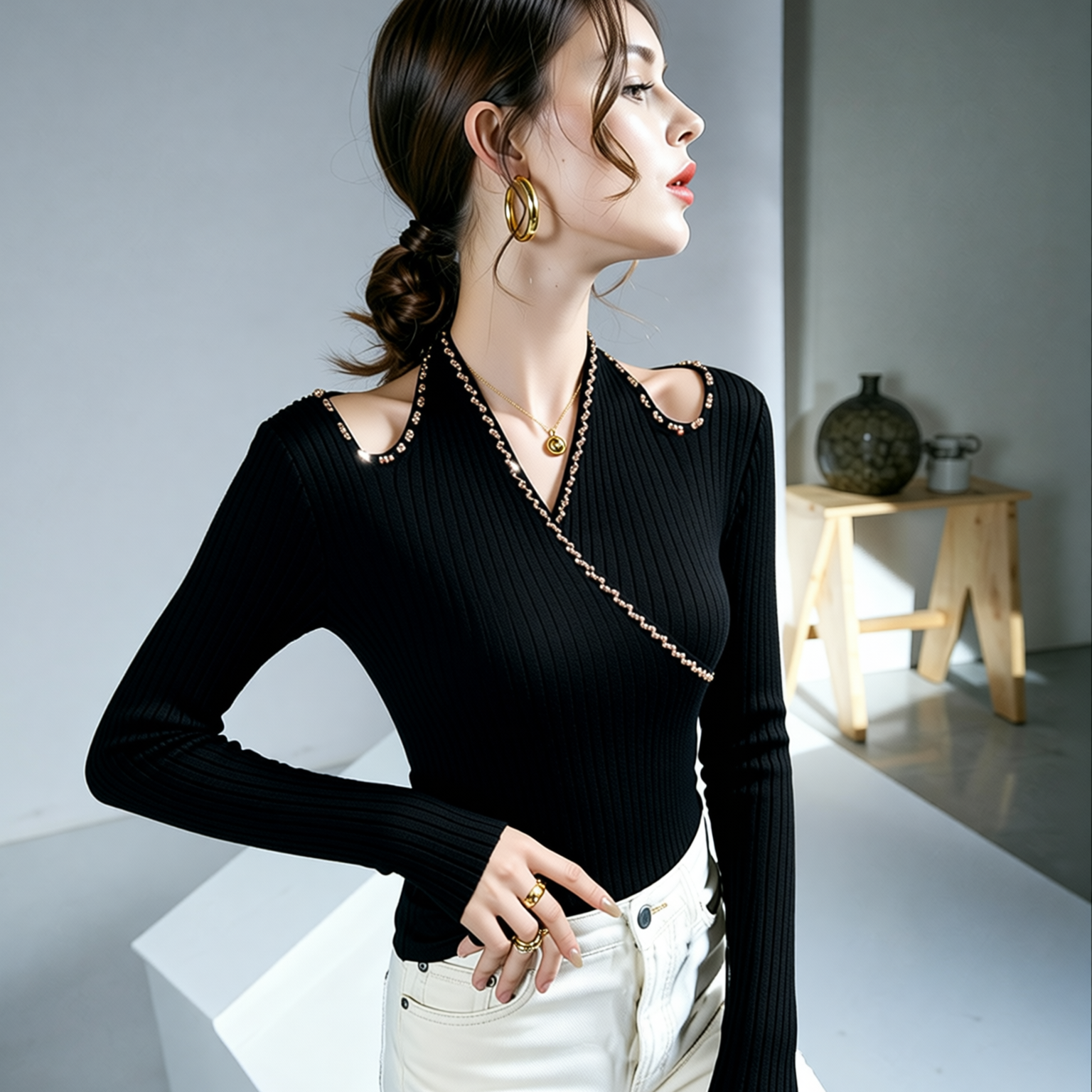 YH#挂脖洋气毛衣女法式不规则镂空针织时尚洋气打底上衣DY7460H