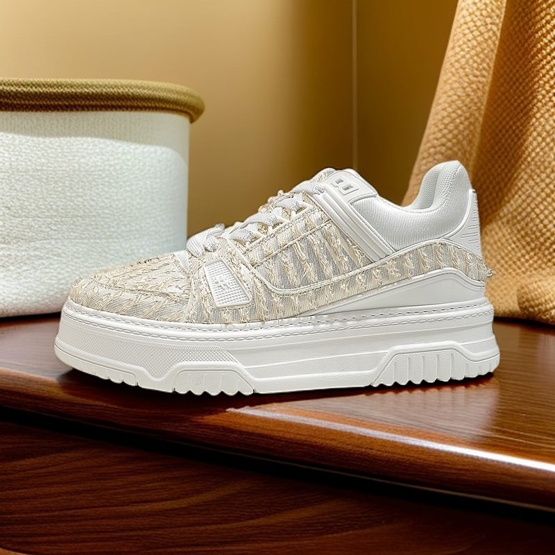 透气板鞋潮牌秋季运动鞋干净感小白鞋时尚百搭潮流2025年男鞋新款