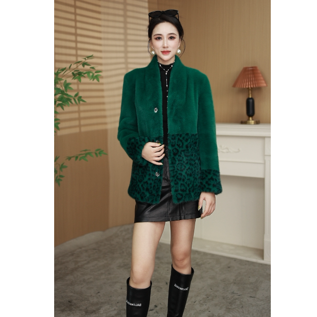 【夏夏家】撞色v领短款外套显瘦气质秋冬款时尚