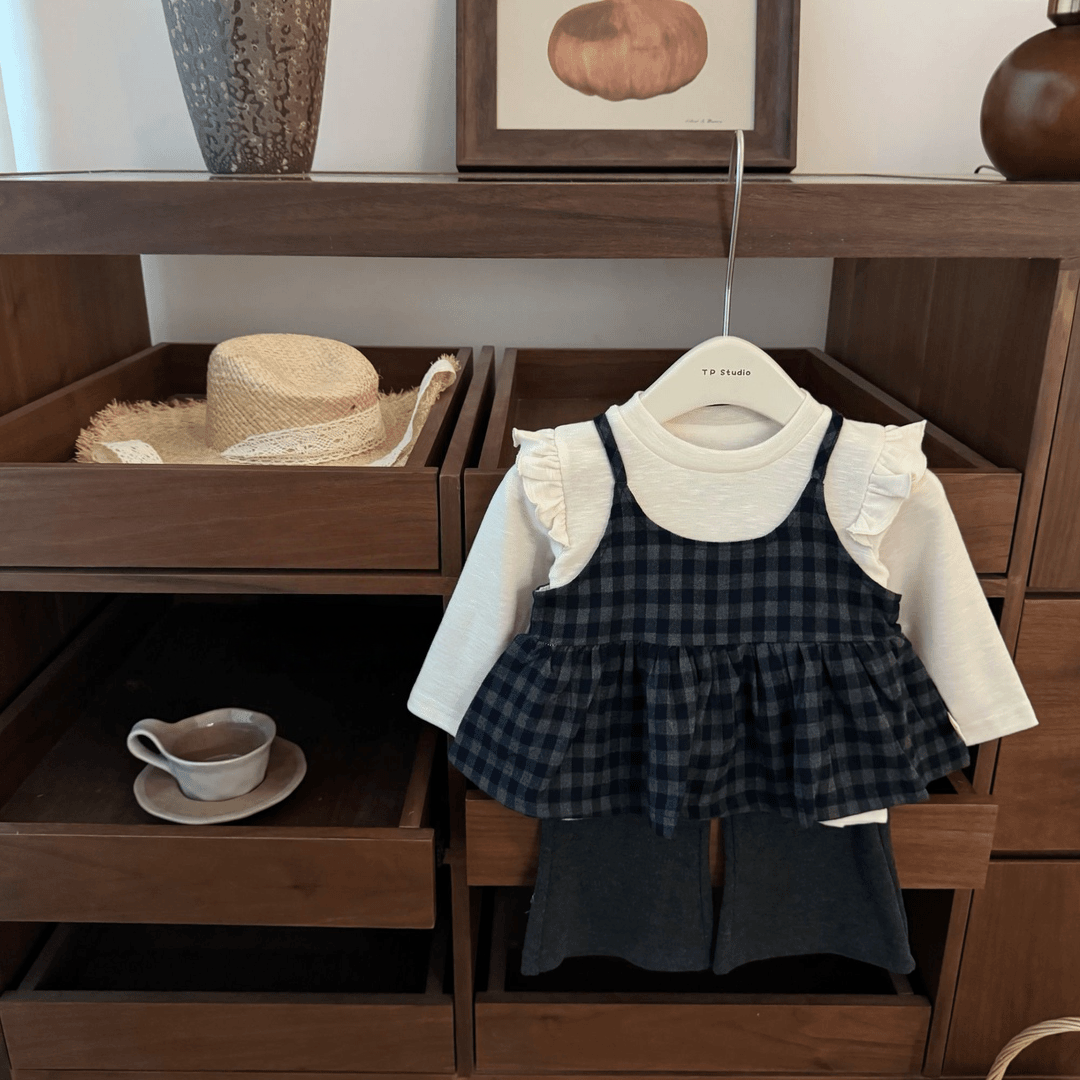 女童秋季格纹套装宝宝甜美喇叭裤子女孩小飞袖百搭假两件长袖上衣