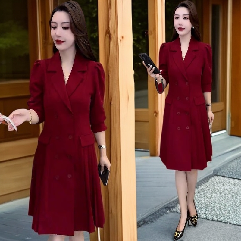 时尚气质连衣裙女2025秋季新款小个子收腰显瘦双排扣西装连衣裙