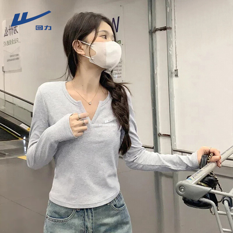 回力早秋季V领内搭打底衫长袖t恤女独特漂亮小衫修身显瘦正肩上衣