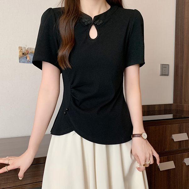夏季2025年新款女纯色简约百搭设计感新中式镂空盘扣短袖T恤上衣