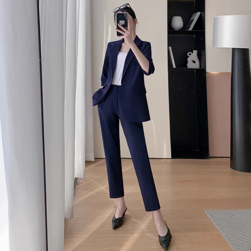 大码薄款七分袖西装套装女夏季新款时尚休闲女神范气质职业小西服