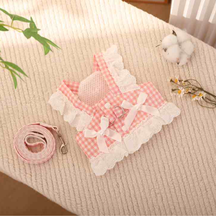 新款夏季薄款宠物狗狗猫咪兔兔衣服胸背牵引公主裙小型犬泰迪比熊