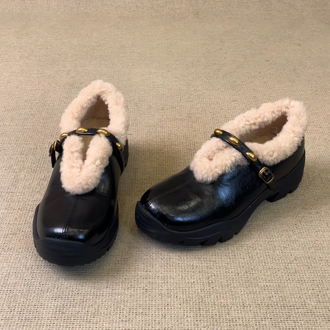 RubyL/5cm秋冬保暖通勤复古风金属一字扣带圆头厚底毛毛单鞋女款