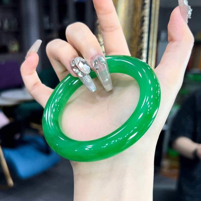 官方保真天然帝王玉绿玉髓手镯上等高品绿玛瑙胖圆镯女多样性发一