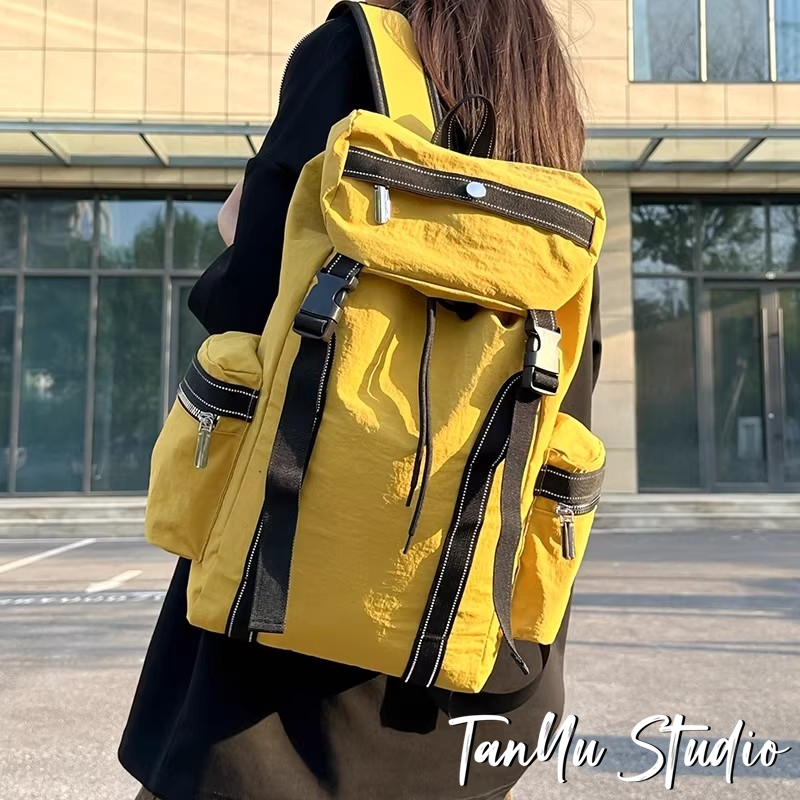 探屿超轻量化双肩包2025款户外旅行轻便登山包防水大容量学生书包