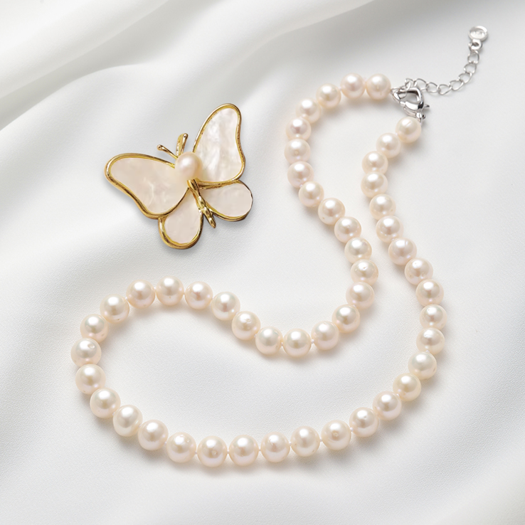 沐银时代《致悦》7-8mm馒头珠淡水珍珠项链+胸针【多样性发货发其一】