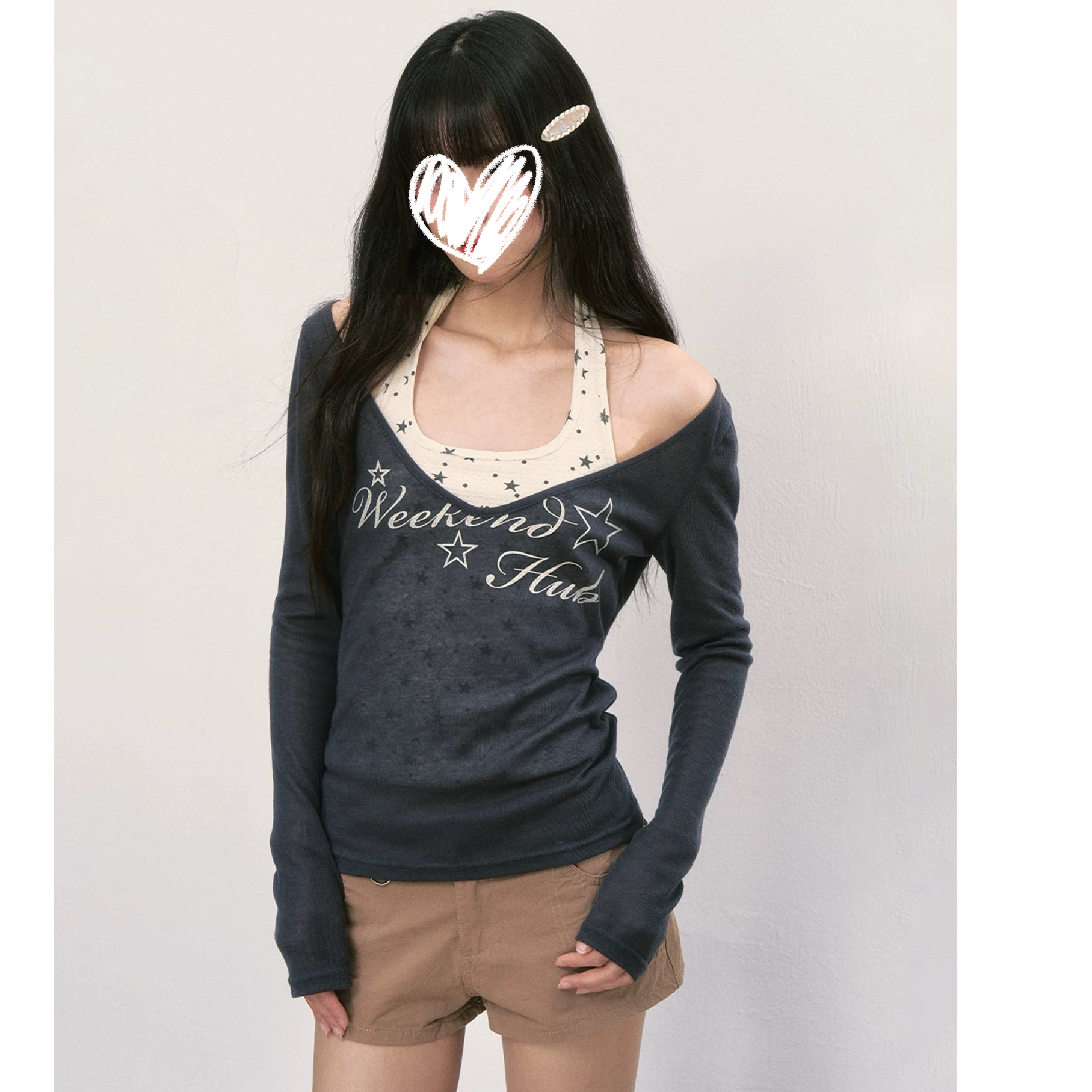 V领字母印花长袖T恤女早秋薄纱镂空罩衫内搭吊带两件套
