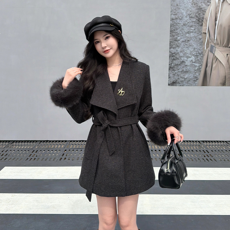 拉夏贝尔翻领系带外套女2025新款秋冬季韩系千金感收腰中长款风衣