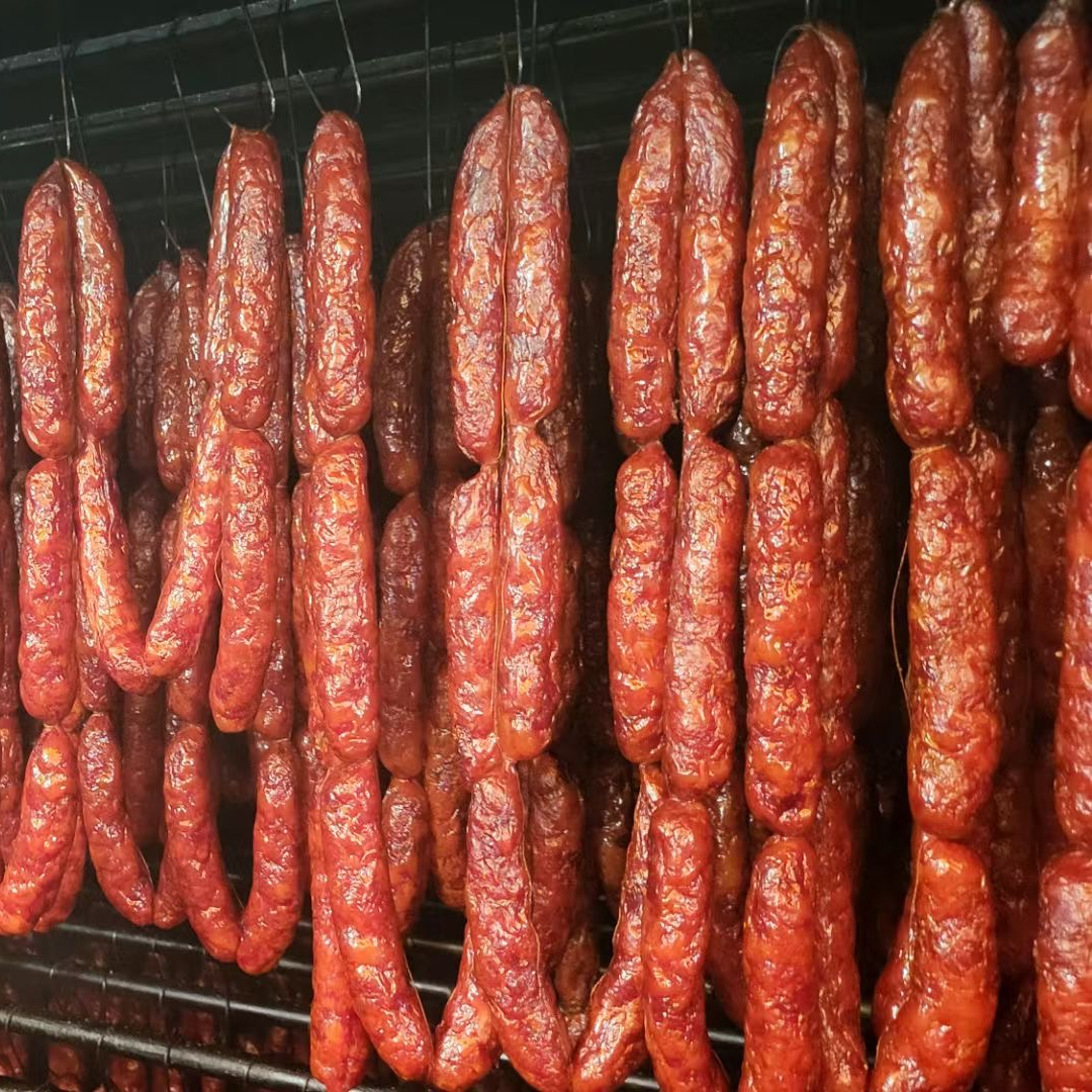腊肠四川麻辣味香肠重庆特产传统柏树丫柴火烟熏烤肠四川麻辣香肠