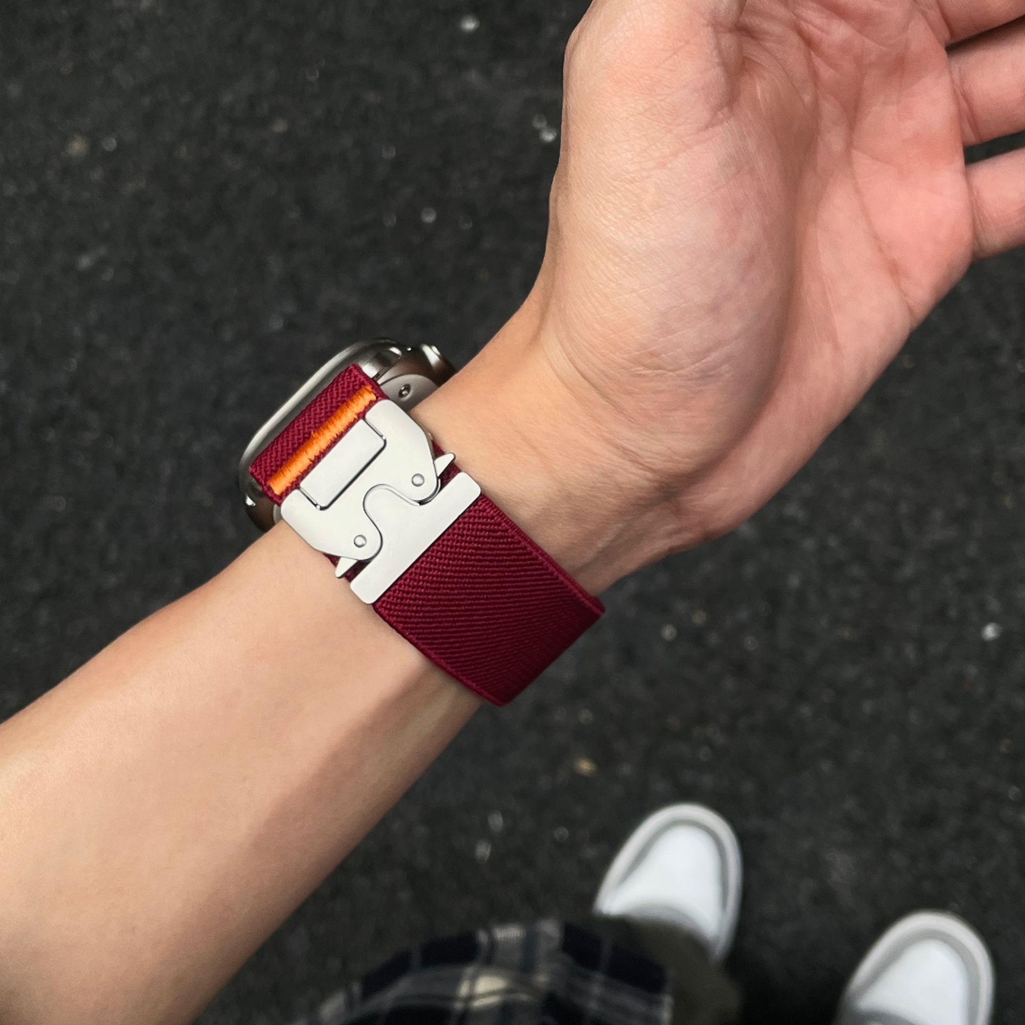 适用苹果手表S10表带apple iwatch S9 S8S7降落伞编织SE腕带Ultra