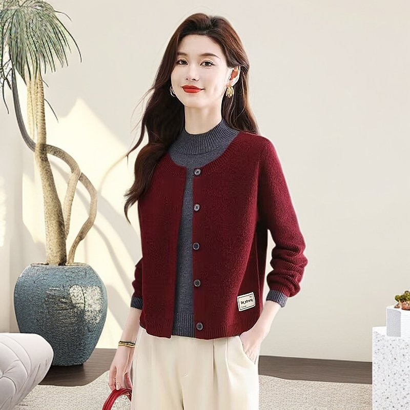 春季安可拉红假两件半高领针织衫女上衣2025春秋装设计感开衫外套