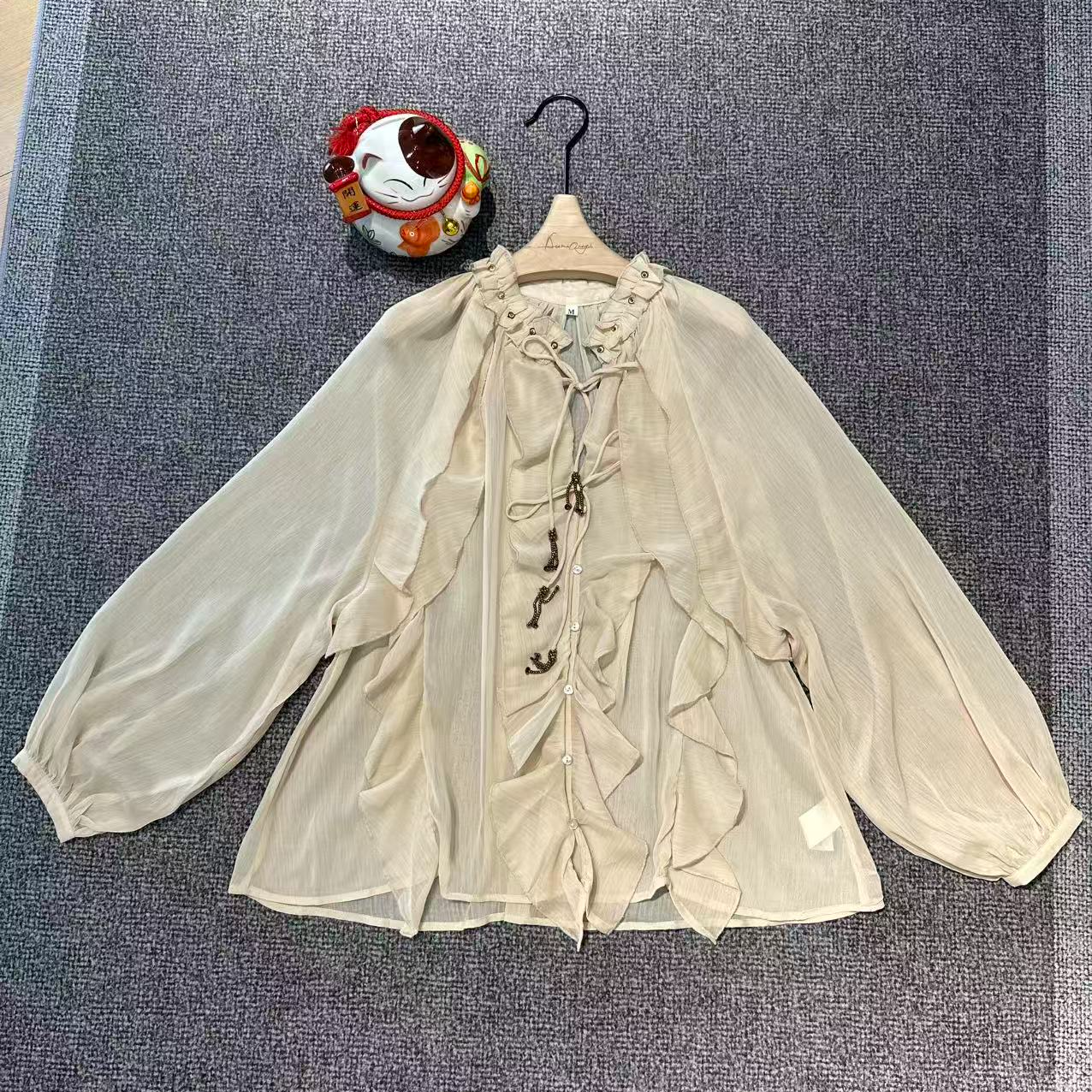 叠层装饰浪漫风木耳边系带长袖衬衫宽松显瘦上衣