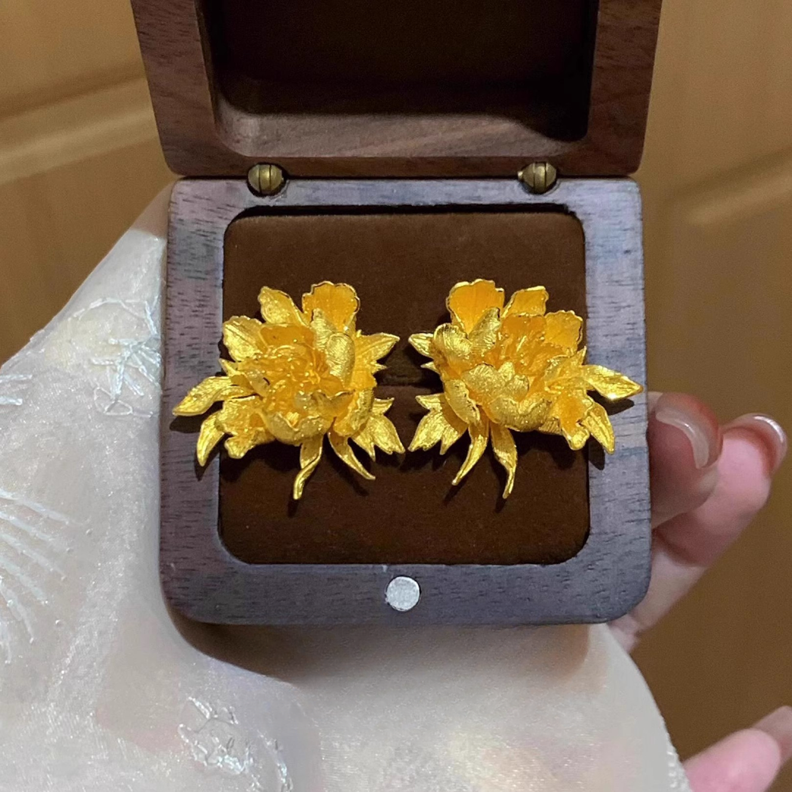 铜合金耳饰 金色牡丹花耳钉国风耳坠新中式耳环夏日女款小众耳饰