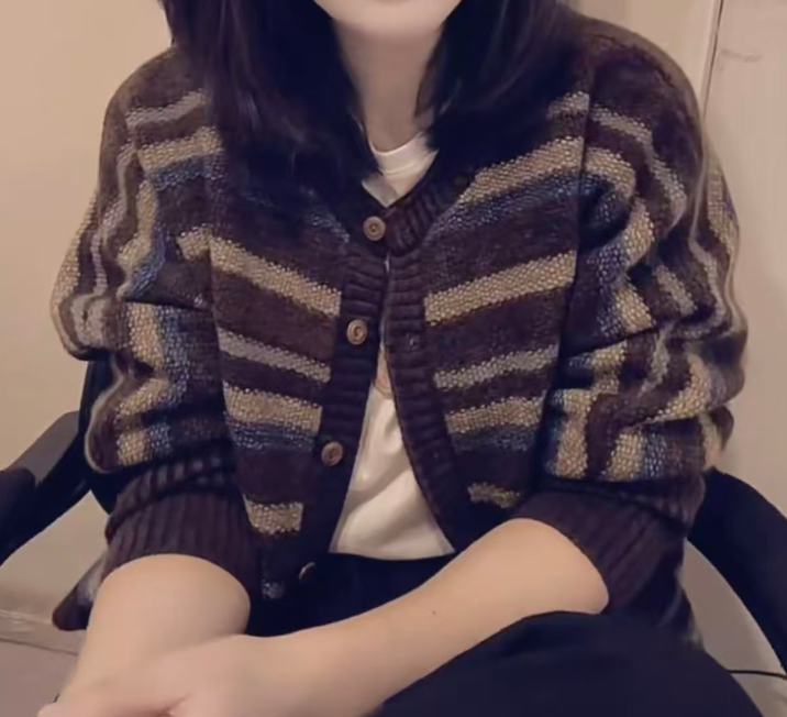 时尚潮流百搭精品女装dgd7356