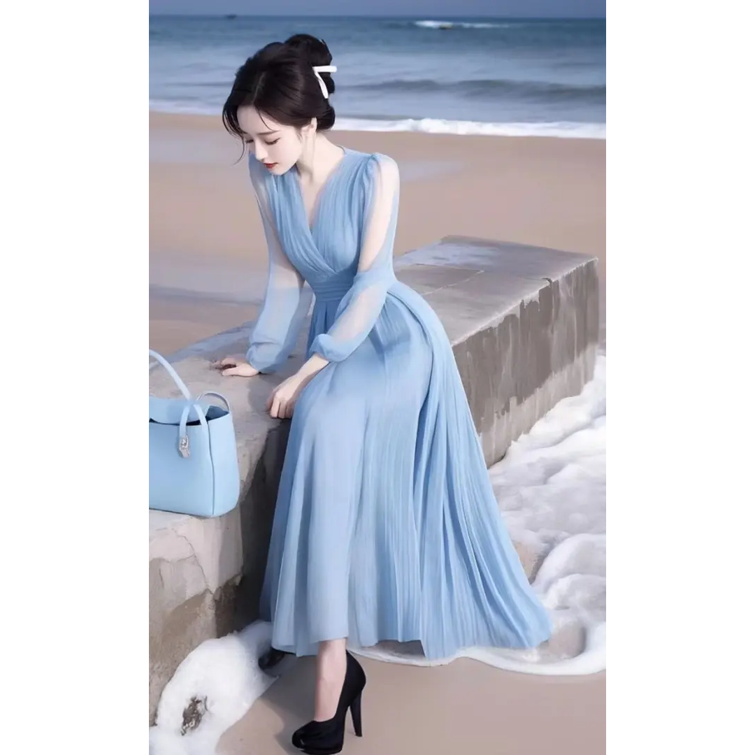 春季风情万种女神范气质高级感沙滩海边度假温柔风蓝色雪纺连衣裙
