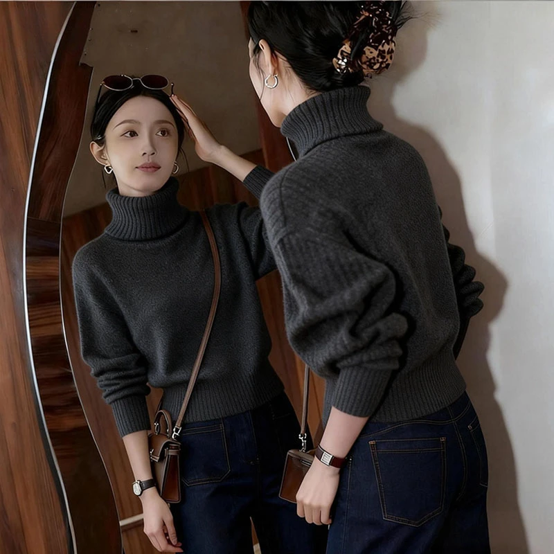 深灰色高领时髦毛衣女2025秋冬穿搭韩版气质高腰短款长袖针织上衣