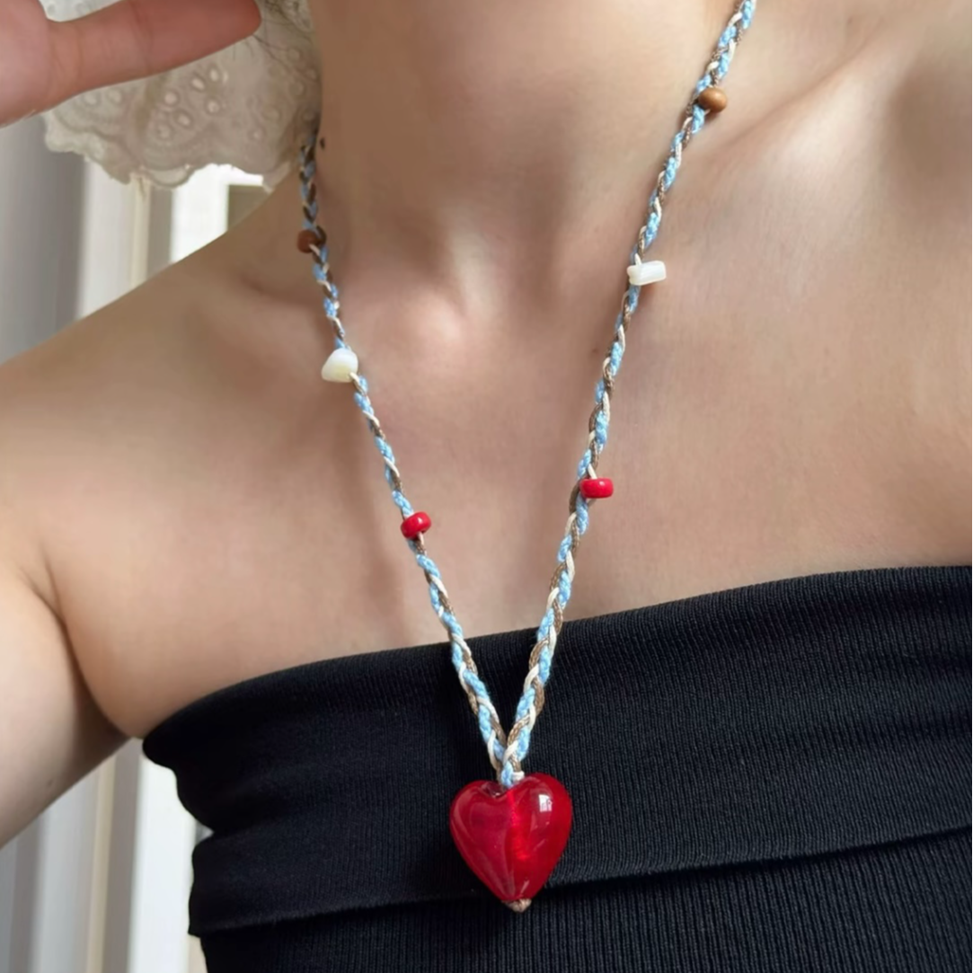 钛钢项链 【红鸾织心】森系复古编织红爱心手工彩绳心形吊坠颈链